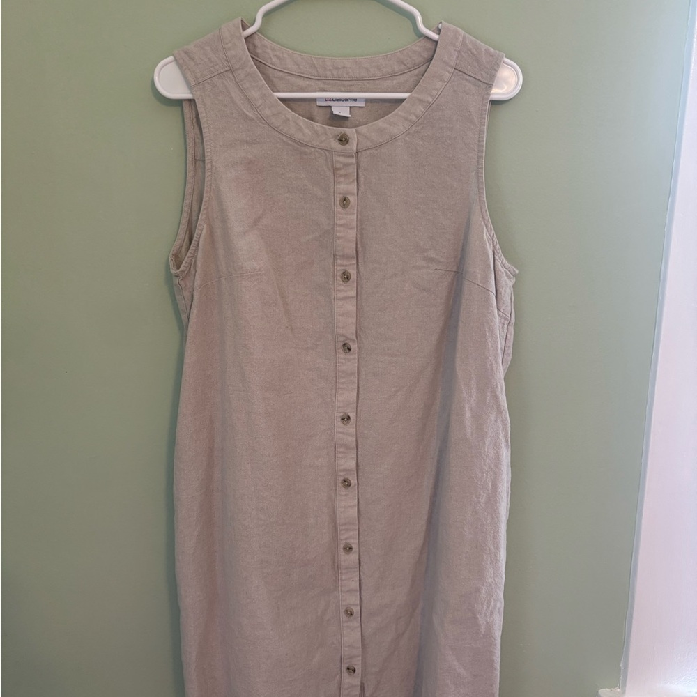 Liz Claiborne Beige Sleeveless Midi Dress
